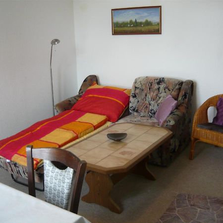 Uns lütt Wohnung Nossentiner Huette Exterior foto