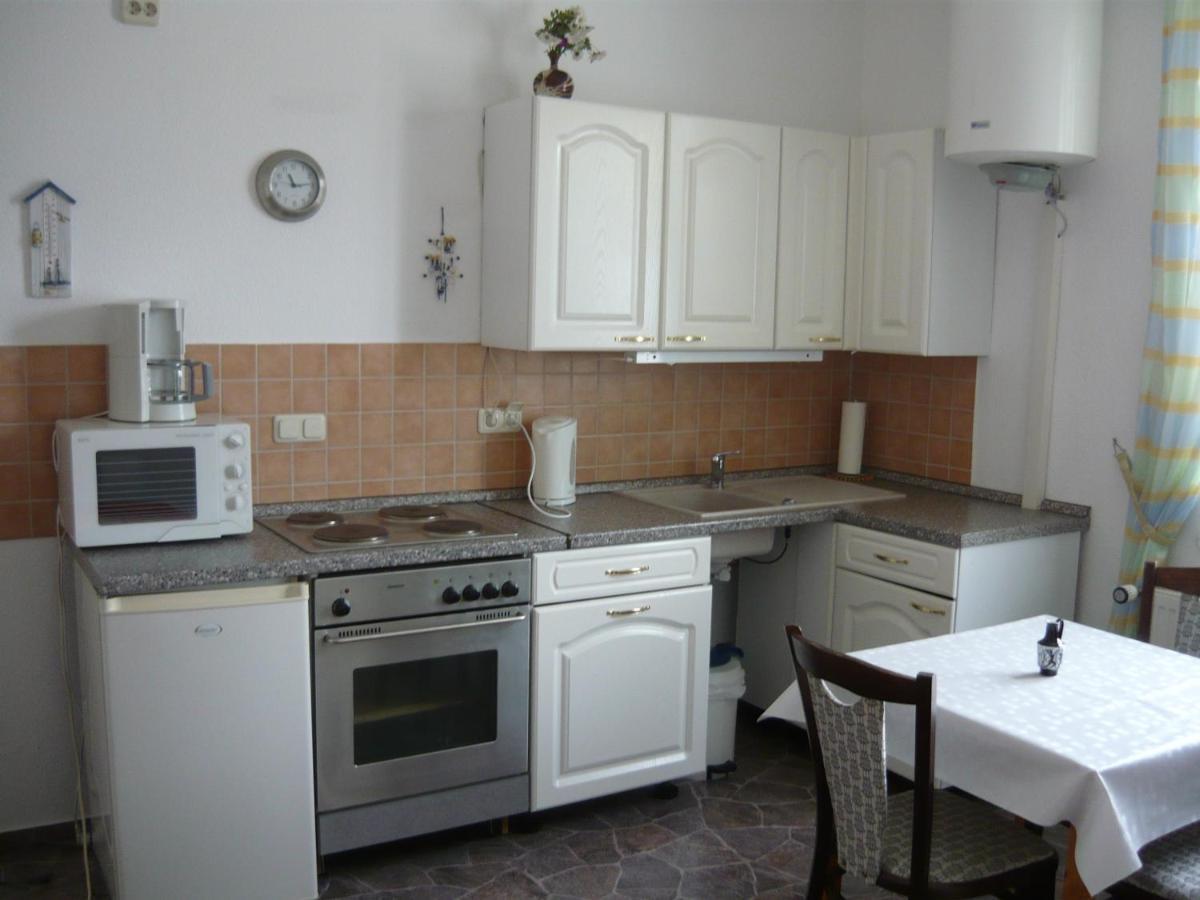 Uns lütt Wohnung Nossentiner Huette Exterior foto